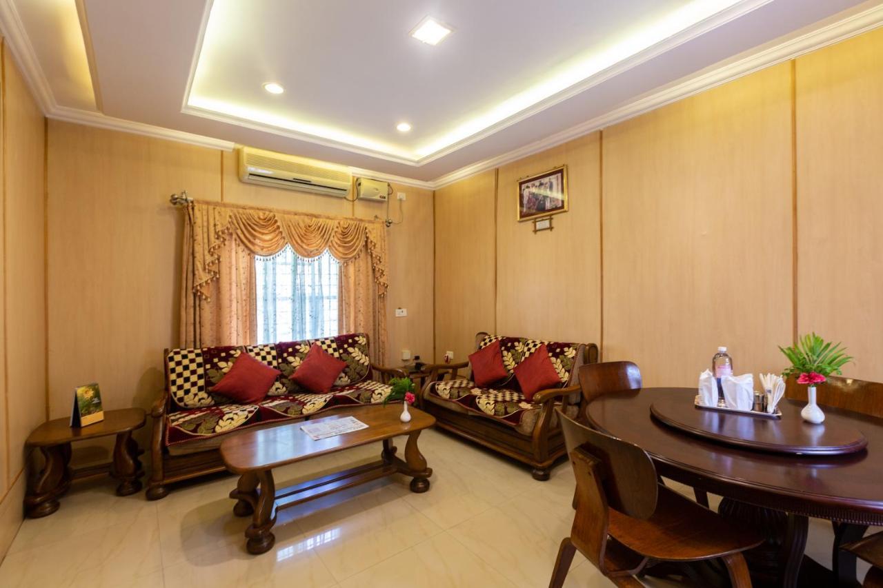 Kstdc Hotel Mayura Bhuvaneshwari Kamalapur Hampi Exterior foto