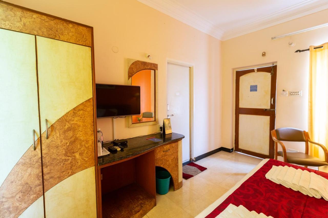 Kstdc Hotel Mayura Bhuvaneshwari Kamalapur Hampi Exterior foto